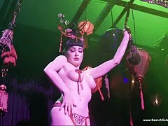 Fidanzata carino e splendida in calze prendere video hard completi italiani in giro